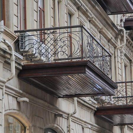 Solo Hotel On Nizami Street Baku Eksteriør billede