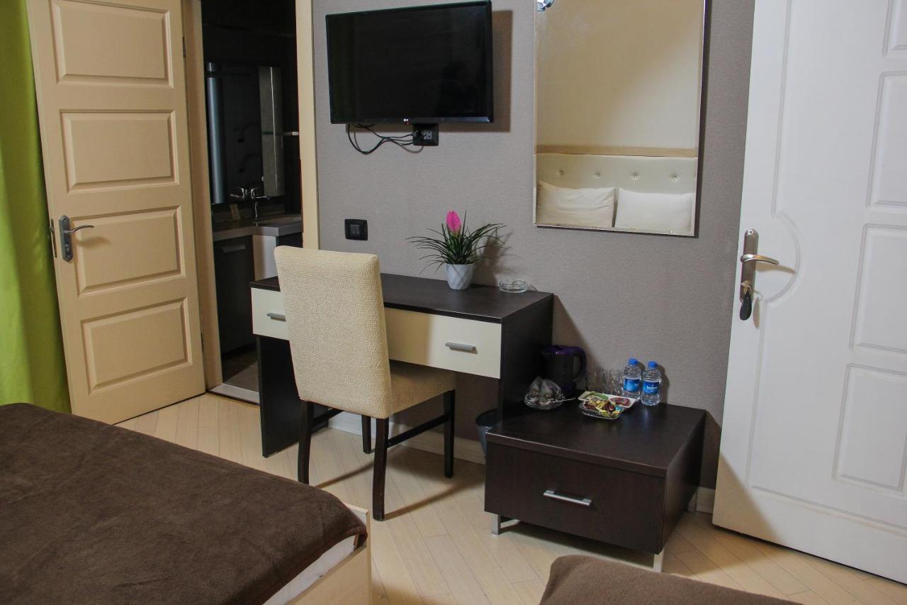 Solo Hotel On Nizami Street Baku Eksteriør billede