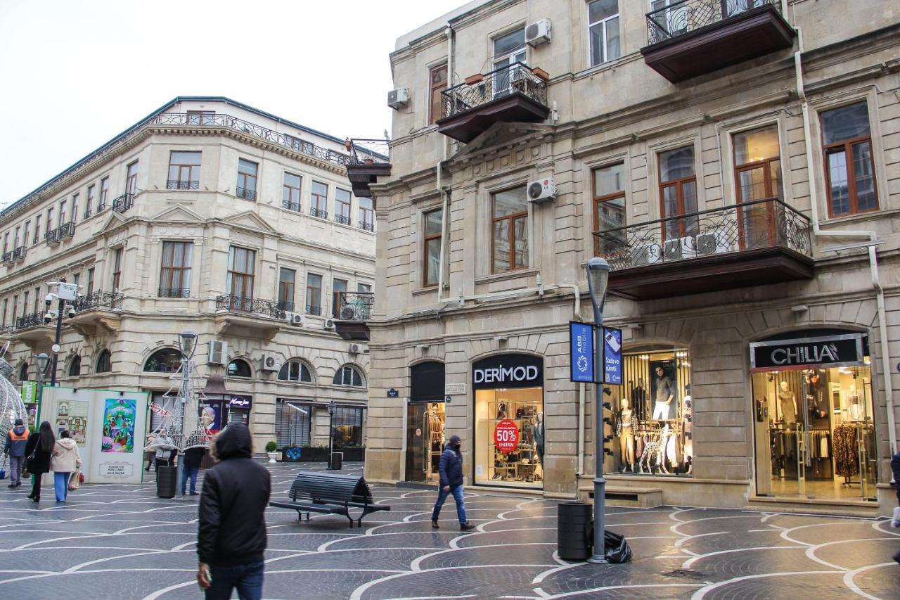 Solo Hotel On Nizami Street Baku Eksteriør billede