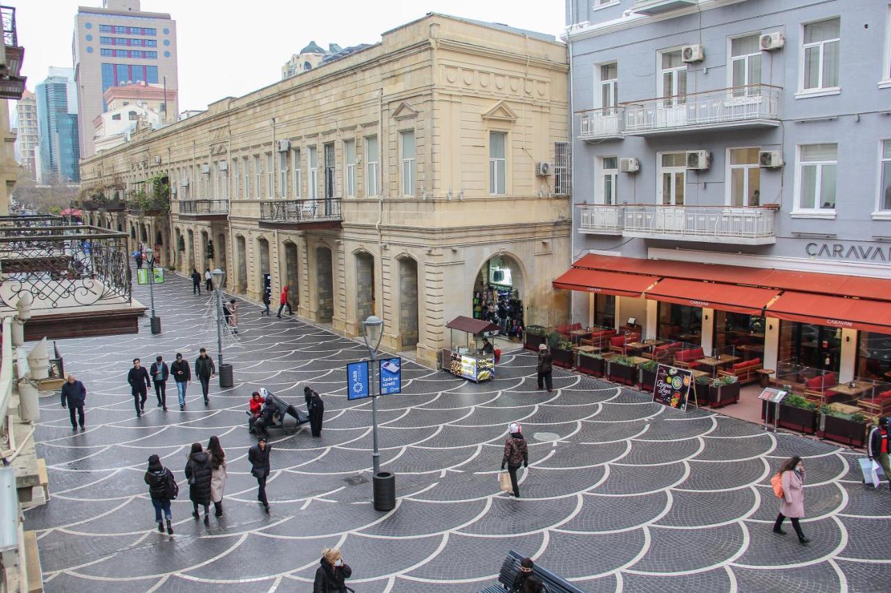 Solo Hotel On Nizami Street Baku Eksteriør billede