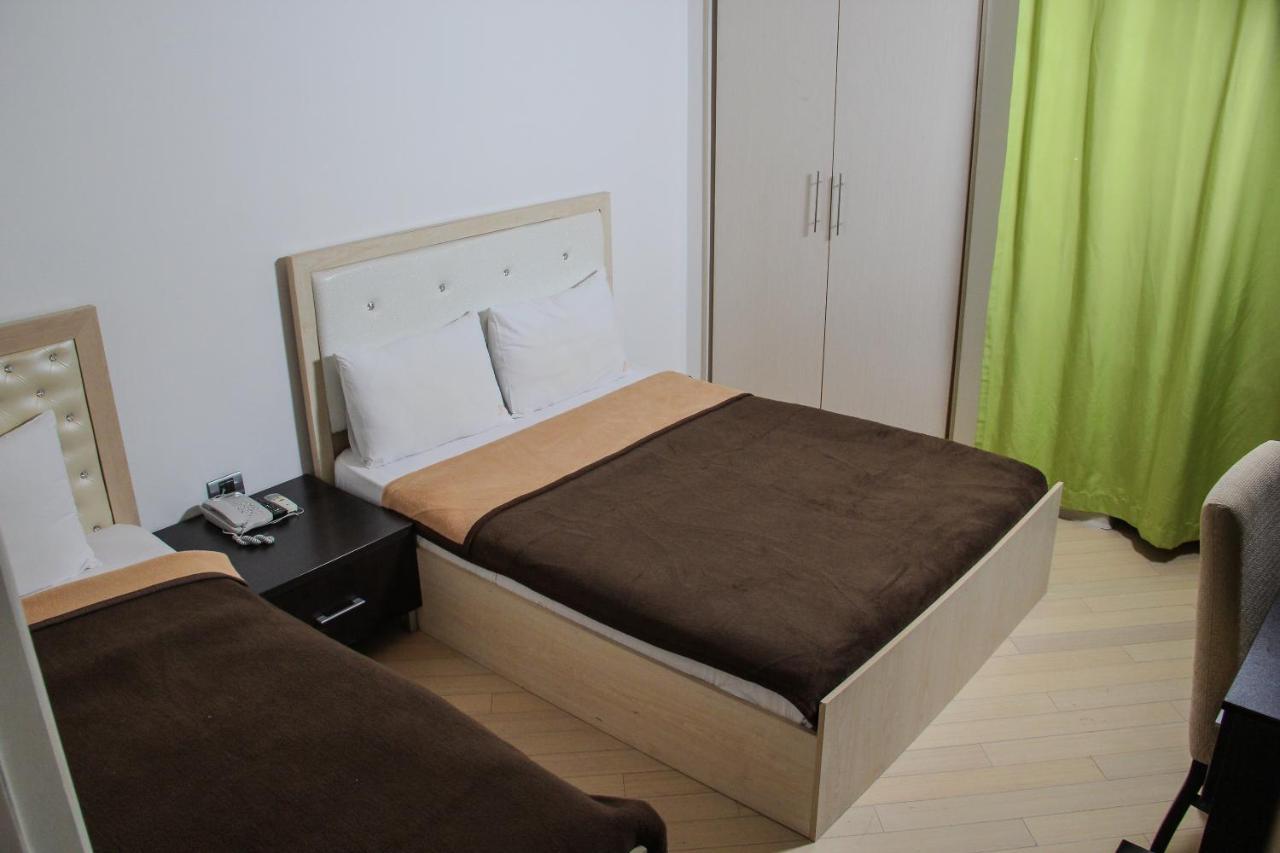 Solo Hotel On Nizami Street Baku Eksteriør billede