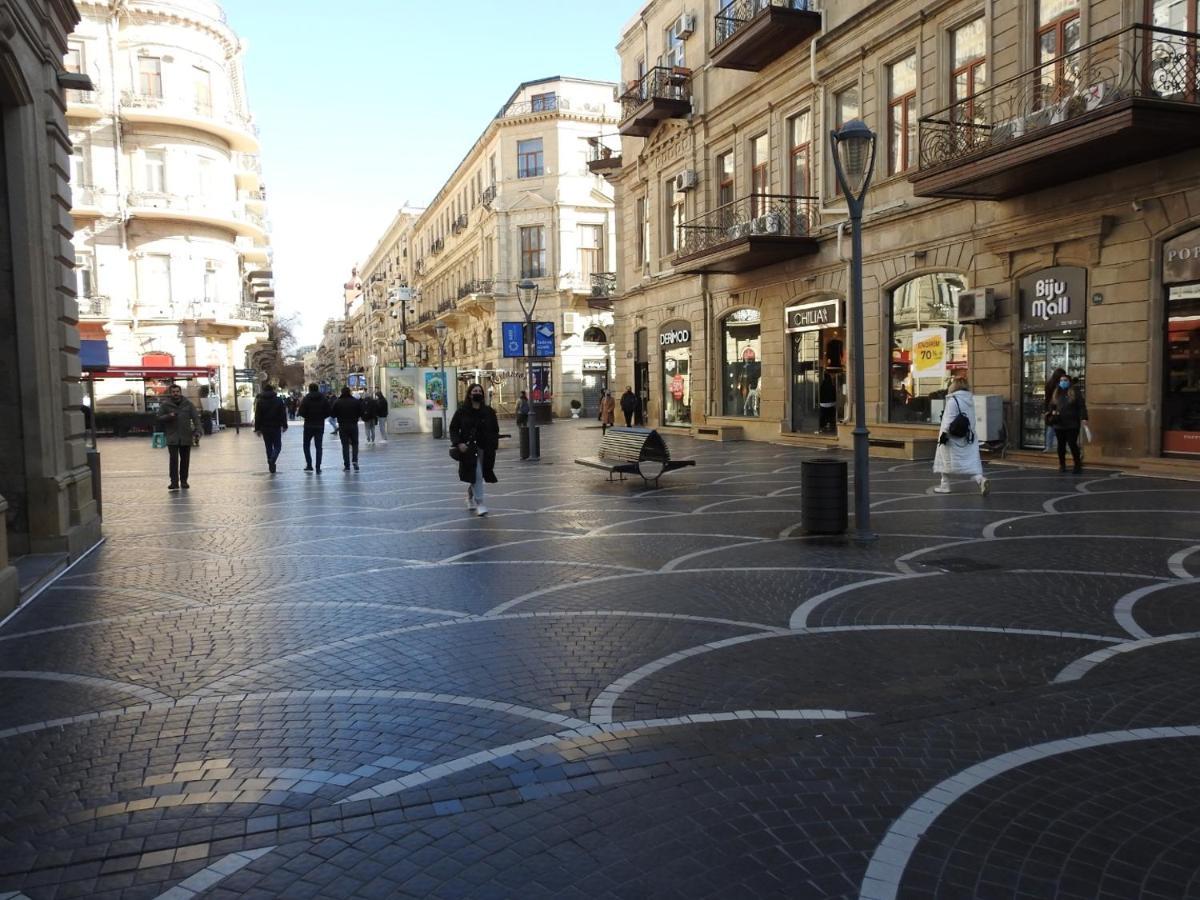 Solo Hotel On Nizami Street Baku Eksteriør billede