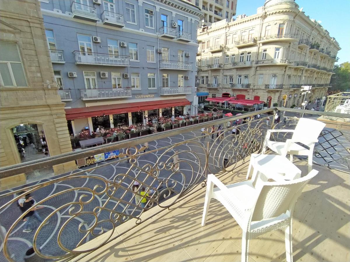 Solo Hotel On Nizami Street Baku Eksteriør billede